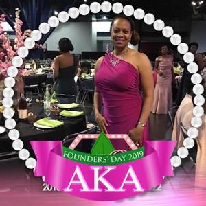 Meet your Posher, Coretta